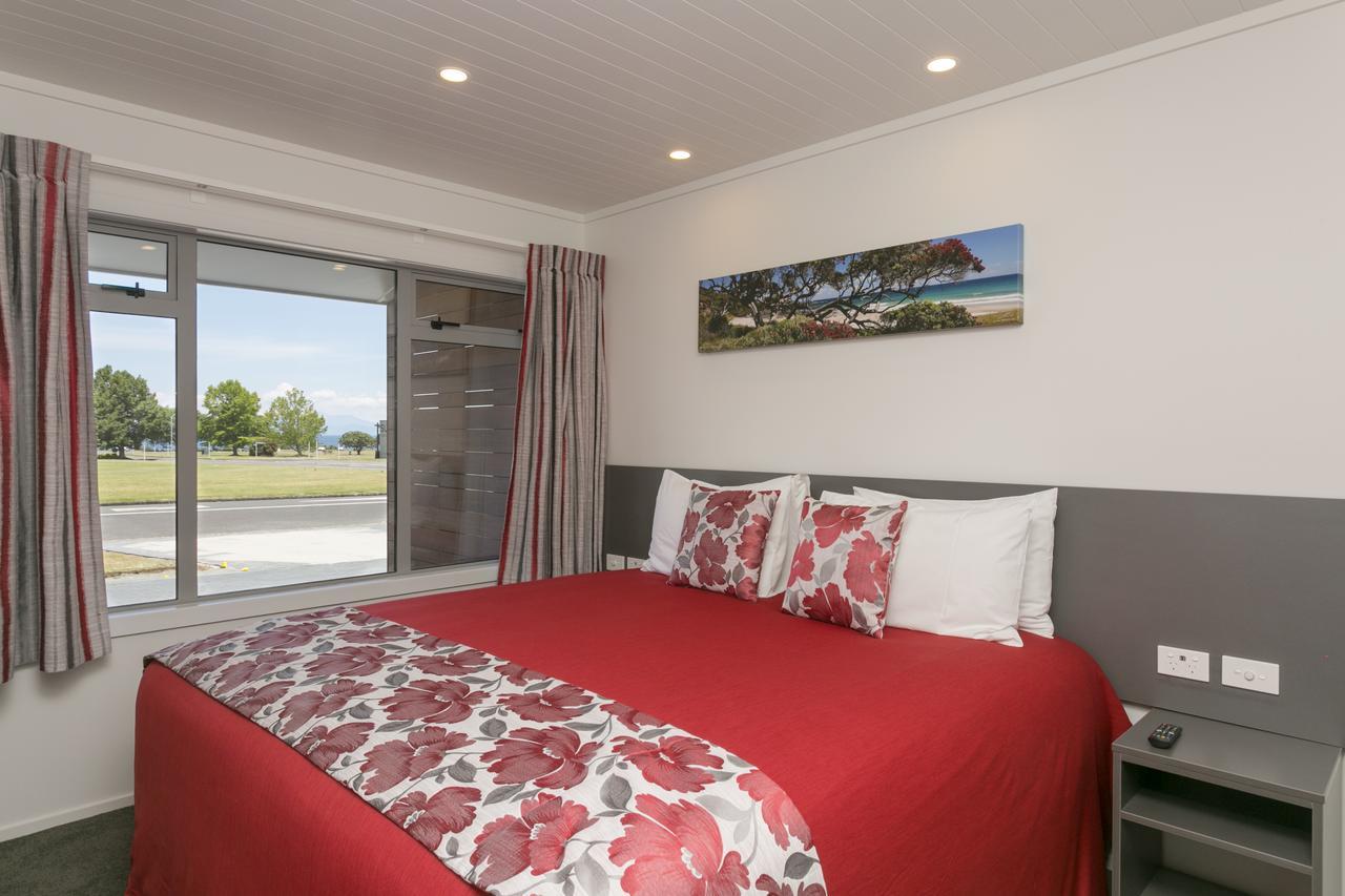 Emotel Lago Lago Taupo Exterior foto